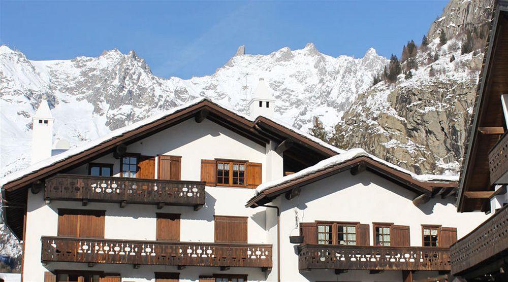 Hotel Del Viale Courmayeur Ngoại thất bức ảnh